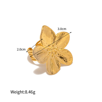 18K Gold Exquisite Vintage Flower Ring -Olea